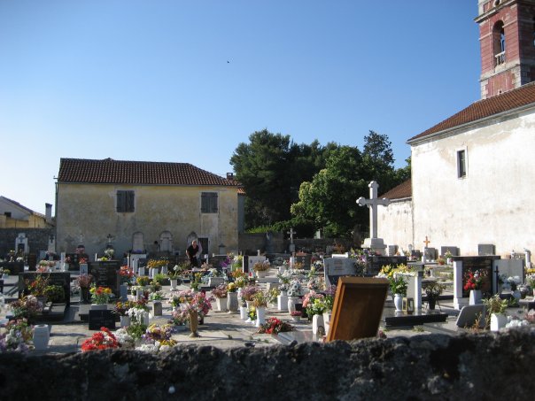 99_1005445784616_1149_n