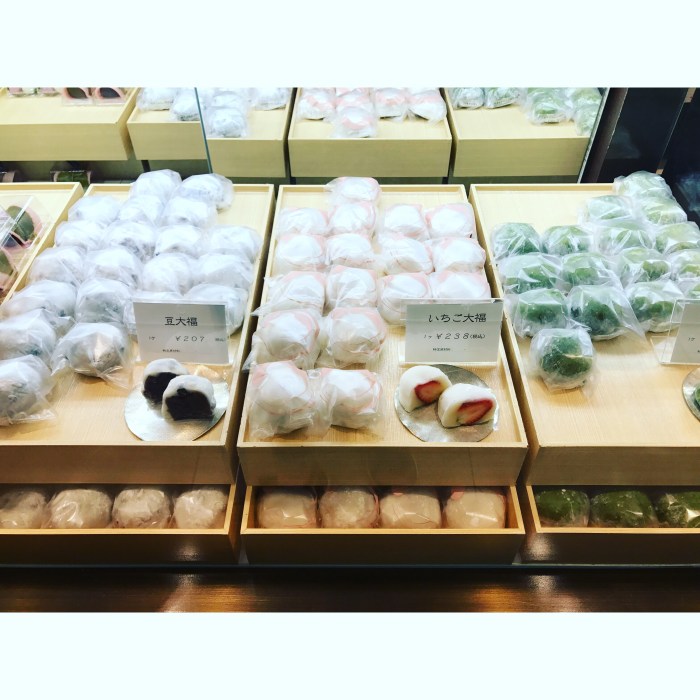 06B6CAC4-11A4-4085-AD09-DE8126CC2705