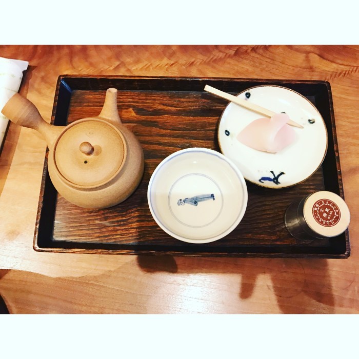 B4ABB446-7D76-4685-B4C3-BDCCCB2AF35A